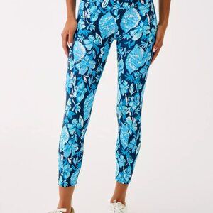 Seashell Splendor UPF 50+ Luxletic 24" Weekender High Rise Midi Legging